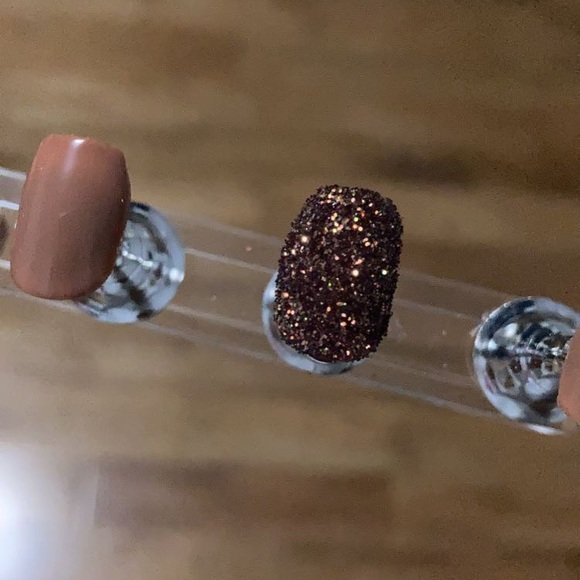 Handmade The Glazed set/short press-on nails - Picture 5 of 5